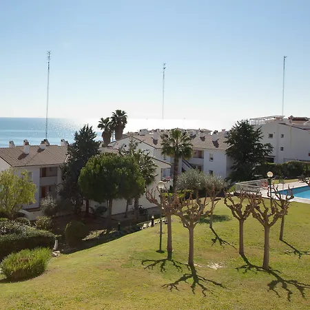 Family Pool And Apartament